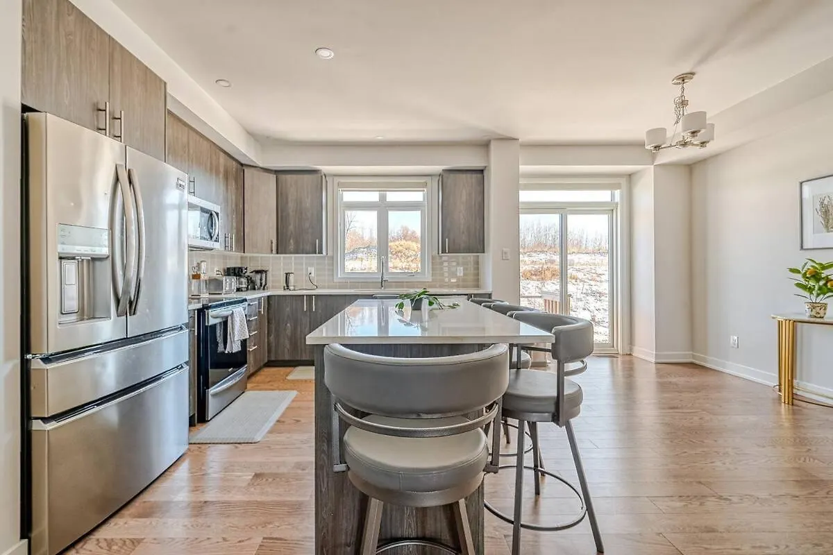 Tranquil Enclave Villa Ottawa